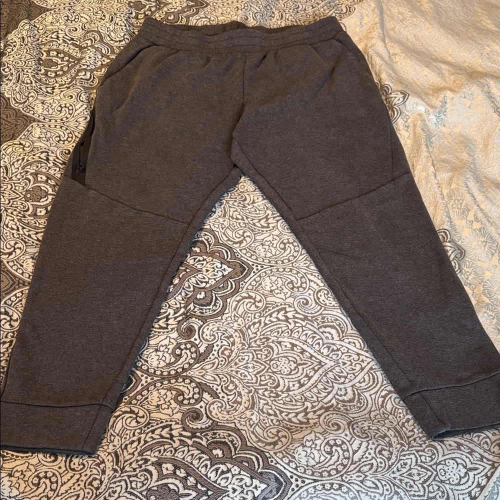 Stylish grey sweatpants
